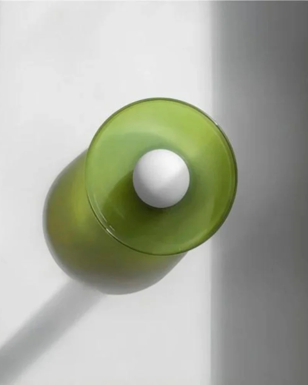 Umělecká Dekorativní Lampa ze Skla a Železa – Moderní Design pro Elegantní Interiéry, Vícebarevná 25 cm 6