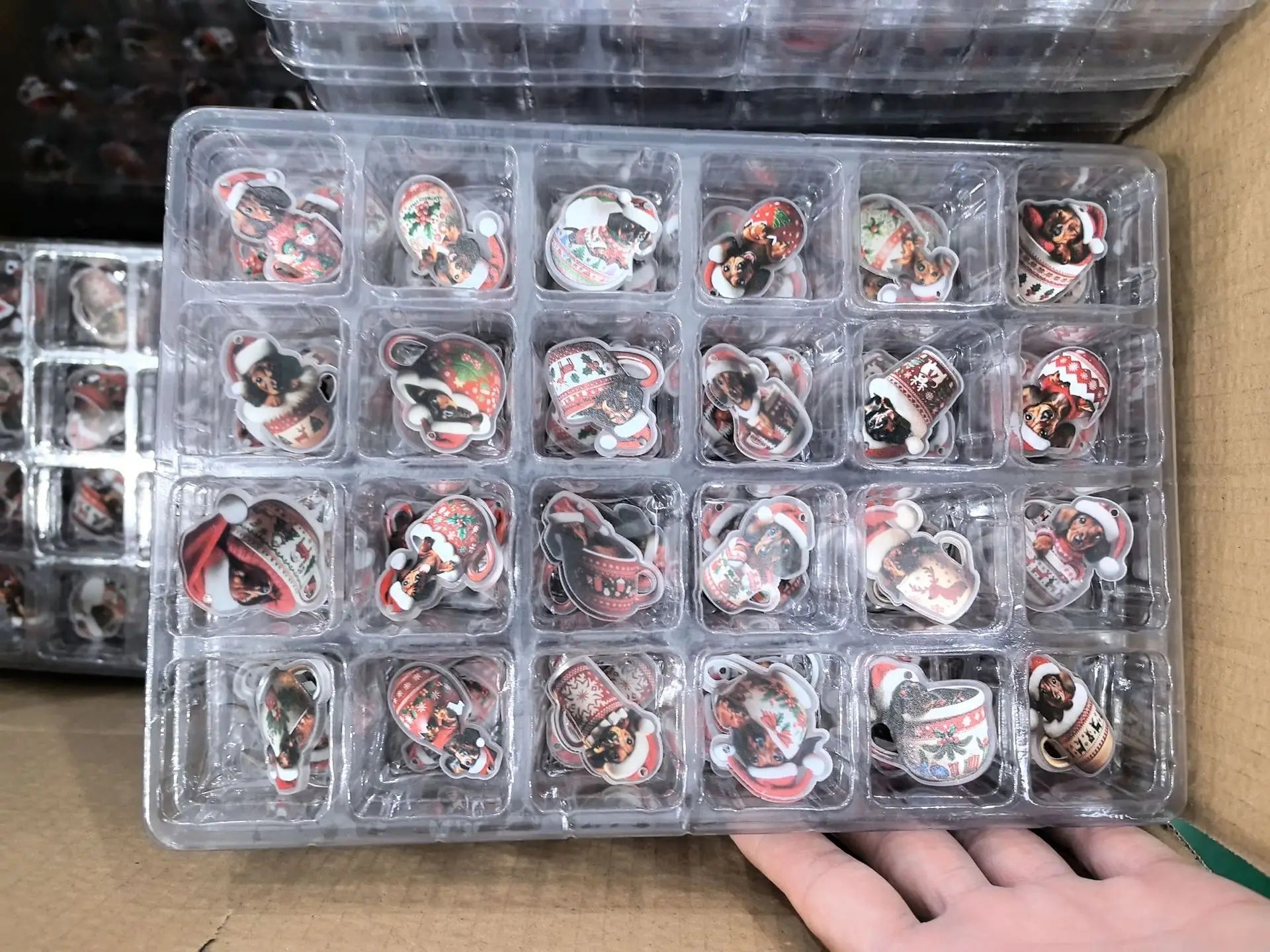 Adventní kalendář pro jezevčíky - 24denní odpočet a dekorativní akrylový vzor 6