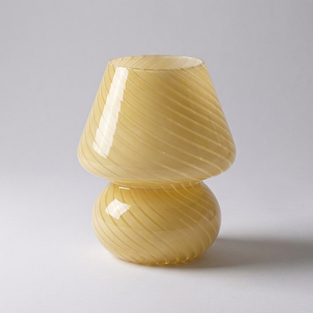 Akcentová Lampa s Ručně Vyrobeným Sklem Murano – Kompaktní Design pro Malé Prostory – Teplé Osvětlení 7