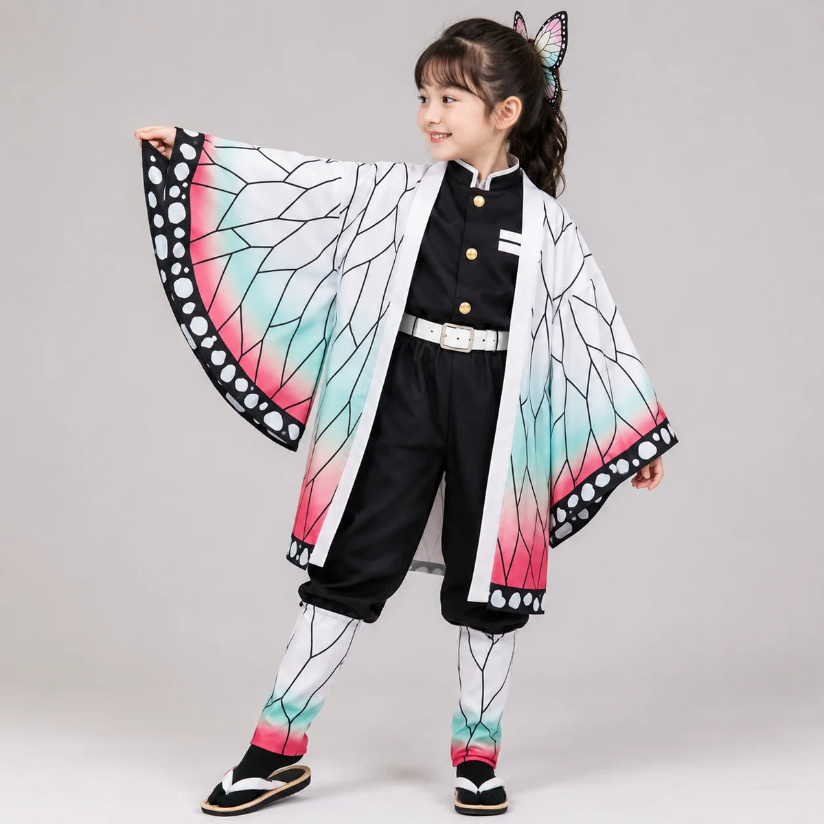 Anime cosplay kimono costume with sword for kids and adults, perfect for Halloween and cosplay events, featuring vibrant colors and intricate designs. 0