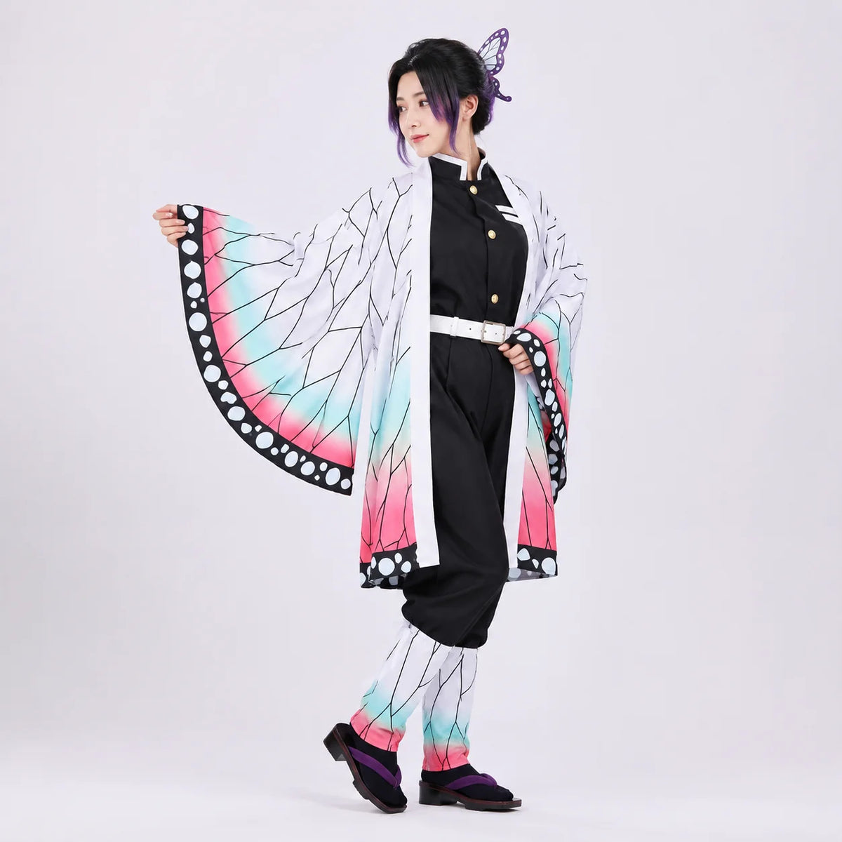 Anime cosplay kimono costume with sword for kids and adults, perfect for Halloween and cosplay events, featuring vibrant colors and intricate designs. 1