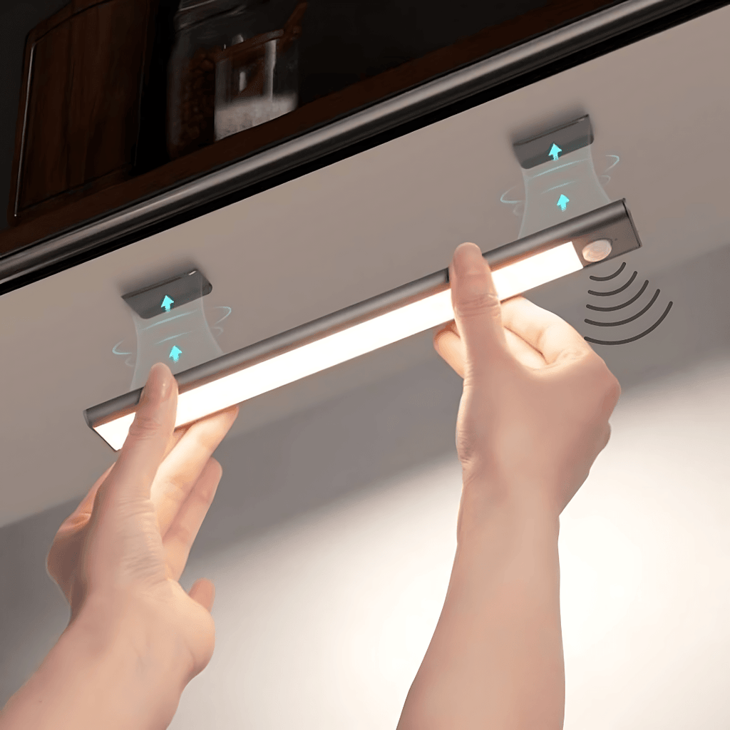 Bezdrátová LED lampa se senzorem a magnetem 0
