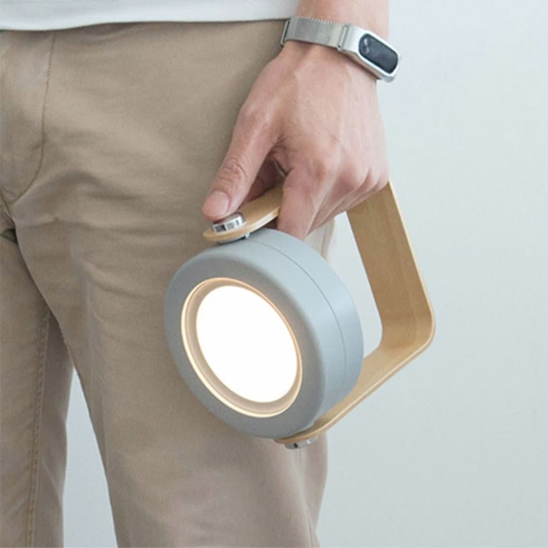 Bezdrátová LED stolní lampa s dotykovým ovládáním – moderní design ze dřeva a kovu 5