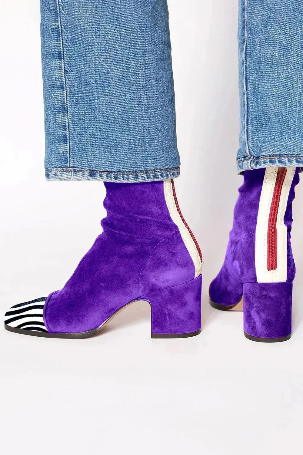 Dámské kotníkové boty s hranatou špičkou a blokovým podpatkem, pokryté zvíř 1