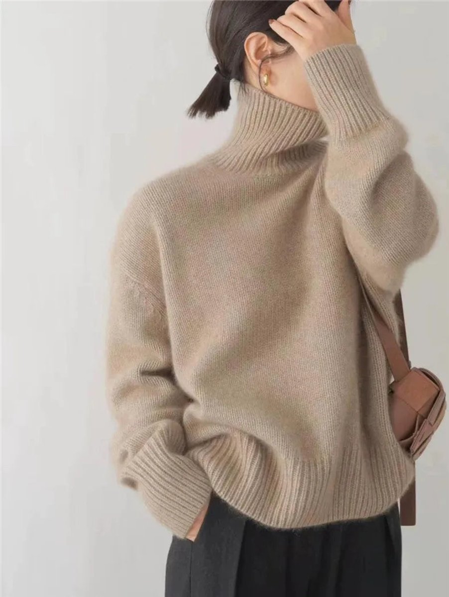 Dámský kašmírový svetr s rolákem a žebrovanými manžetami, oversized design v heb 5