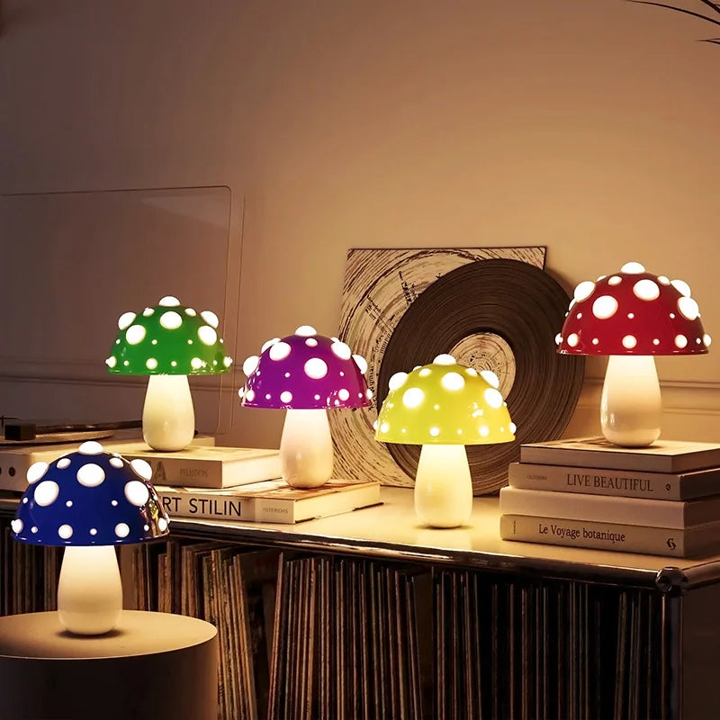 Designová LED lampa s unikátním designem 2