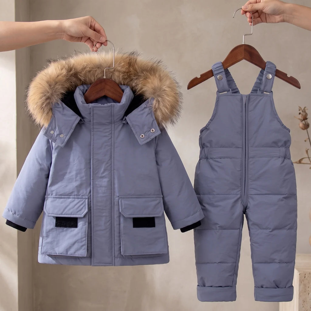 Dětská prošívaná bunda s kapucí, ideální pro zimní období, vyrobená z teplého polyester 12