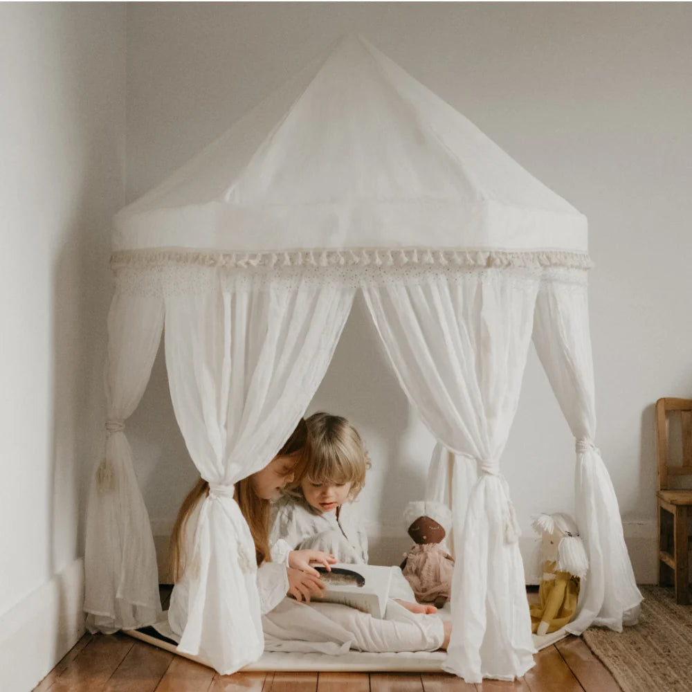 Dětský stan teepee s rolovacími stěnami a dřevěným rámem v boho stylu, vy 2