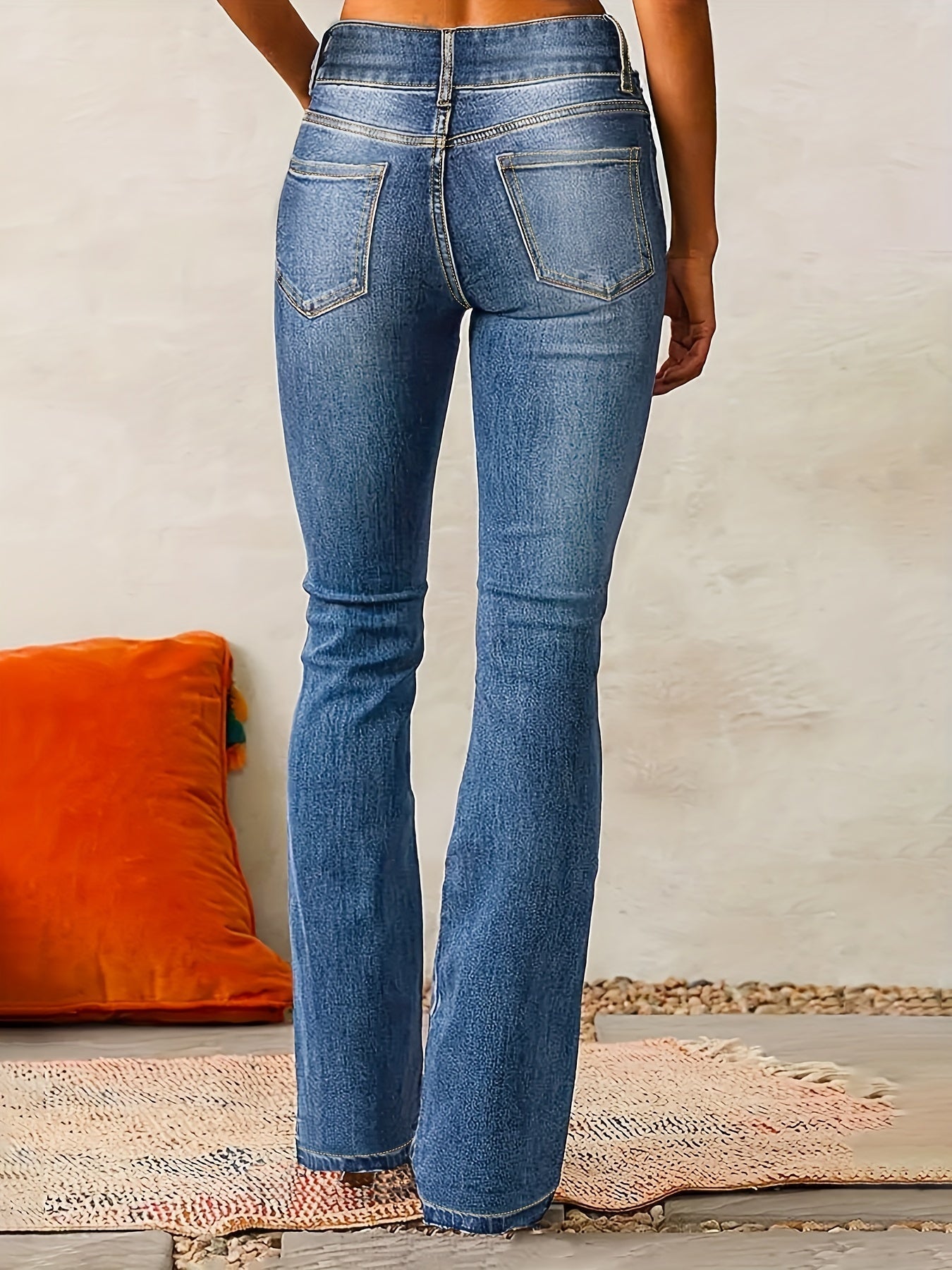 Džíny Bootcut s vysokým pasem a dvojitým zapínáním na knoflíky – tvarující strečový střih v klasické denimové modré barvě 1