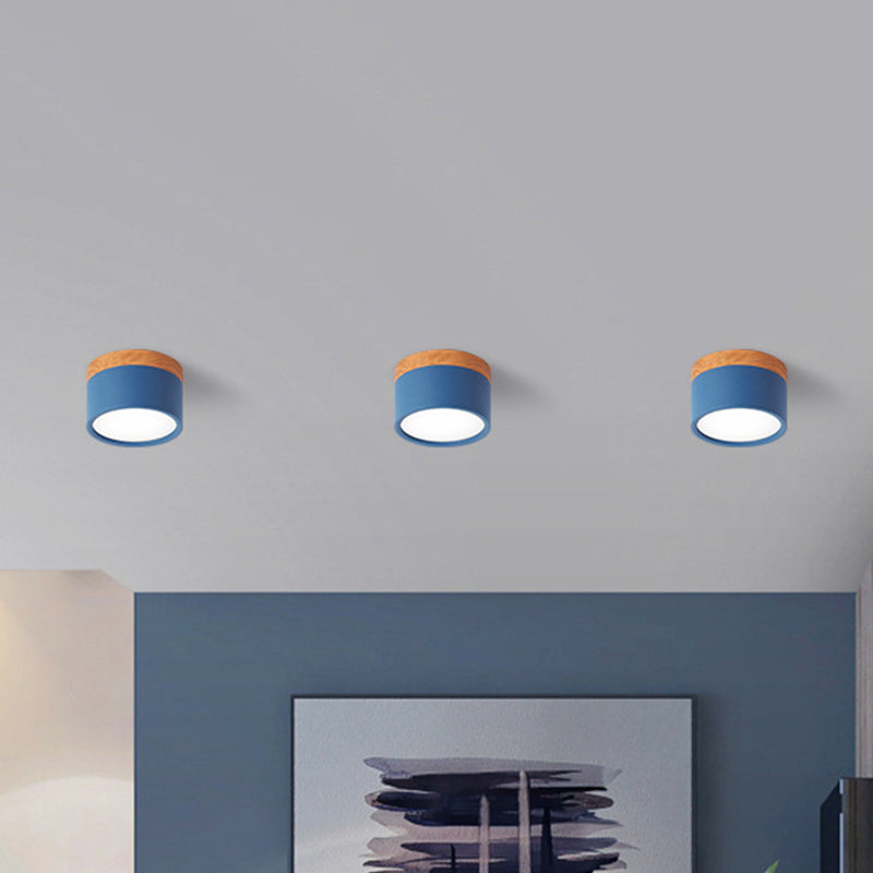 Elegance světla Malá stropní lampa s jedinečnou září 9