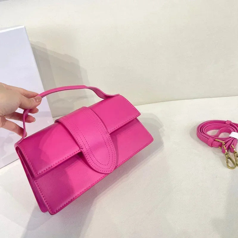 Elegantní dámská kabelka přes rameno z umělé kůže - nadčasový černý design 0