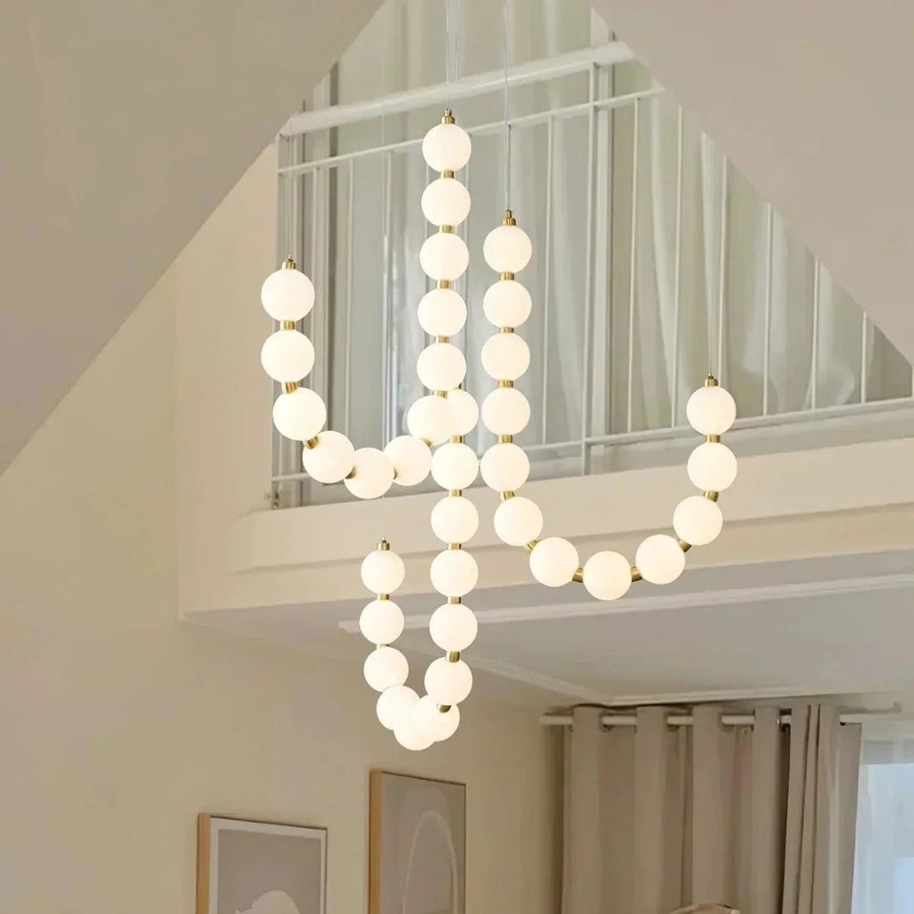 Elegantní lustr s jiskřivou elegancí 1
