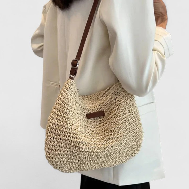 Elegantní volná kabelka s nastavitelným popruhem a bezpečným zapínáním na zip 1