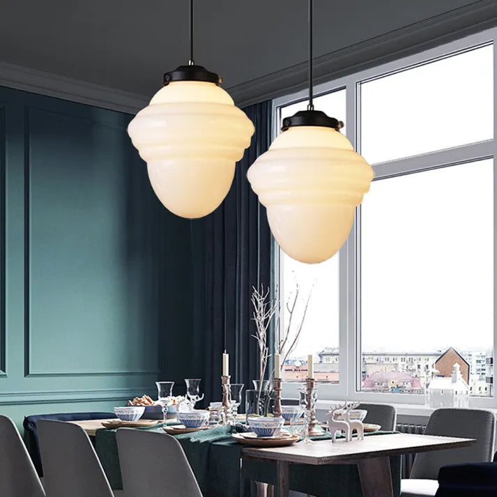 Geometrická lampa, která osvětlí prostor 3