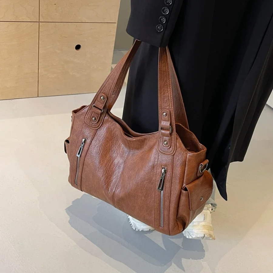 Jantarová kabelka s nádechem moderní elegance 9