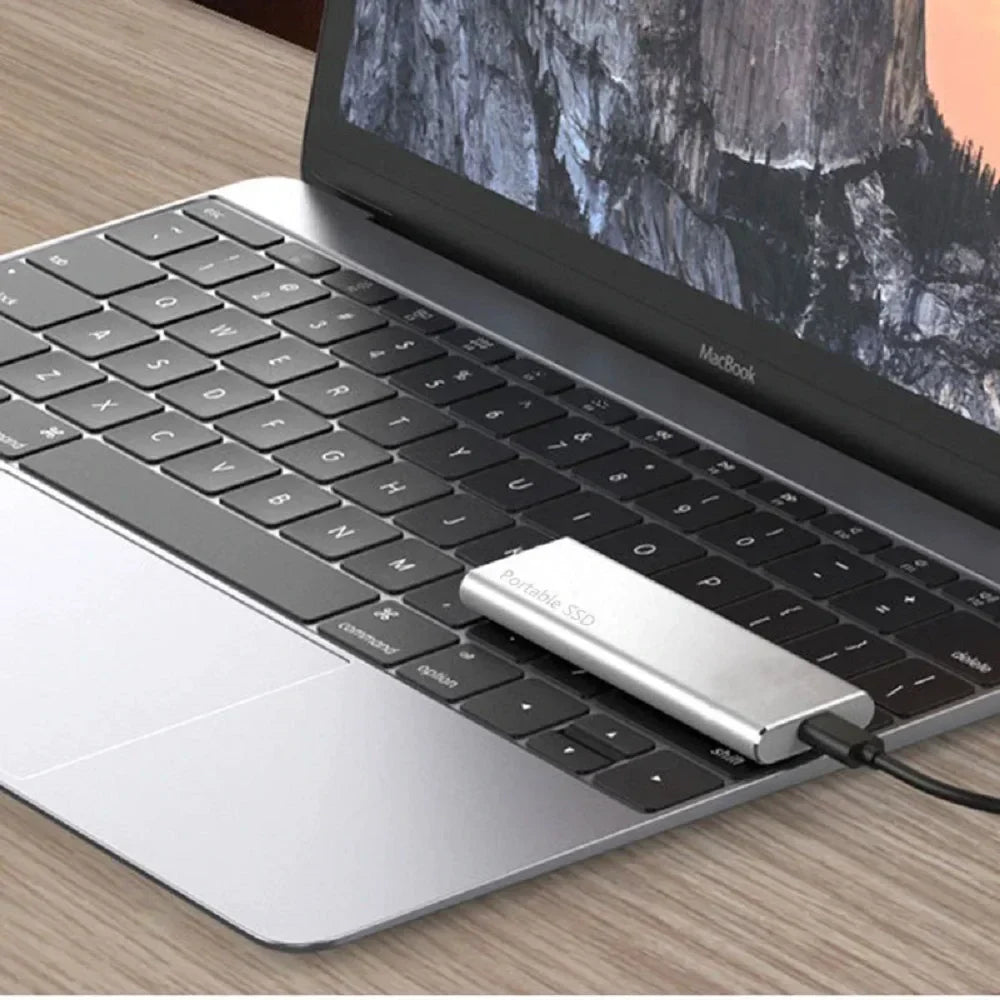 Kompaktní a rychlý externí SSD disk s kapacitou 4 TB 4