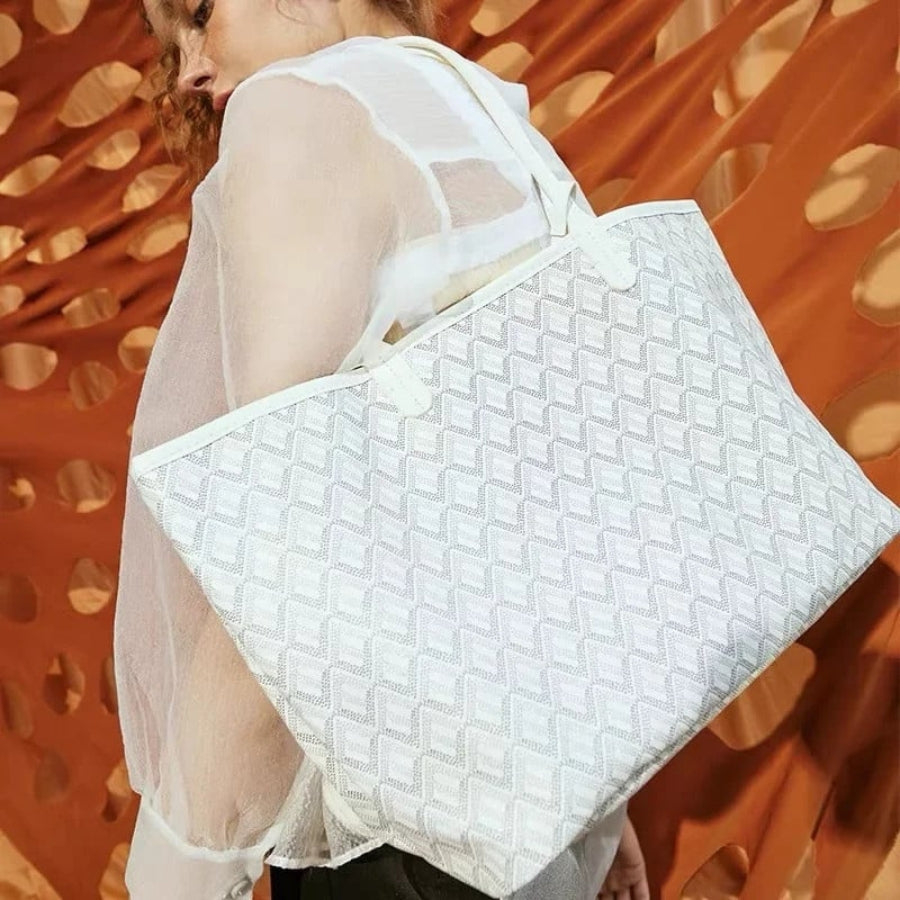 Kožená kabelka s elegantním tištěným motivem 2