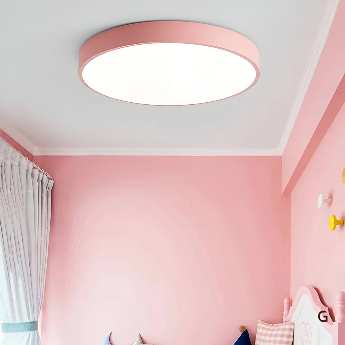 Kulaté LED stropní svítidlo s akrylovým difuzorem, moderní nízkoprofilový design, te 8