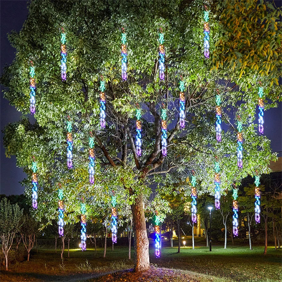 LED girlanda s efektem meteorického roje - Barevná světla do zahrady a na terasu 4