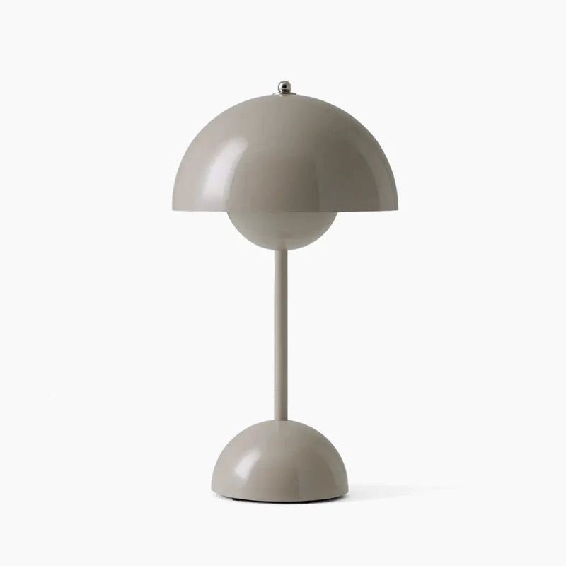 LED lampa s teplým, elegantním světlem 14