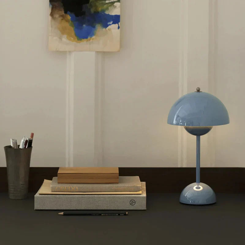 LED lampa s teplým, elegantním světlem 4