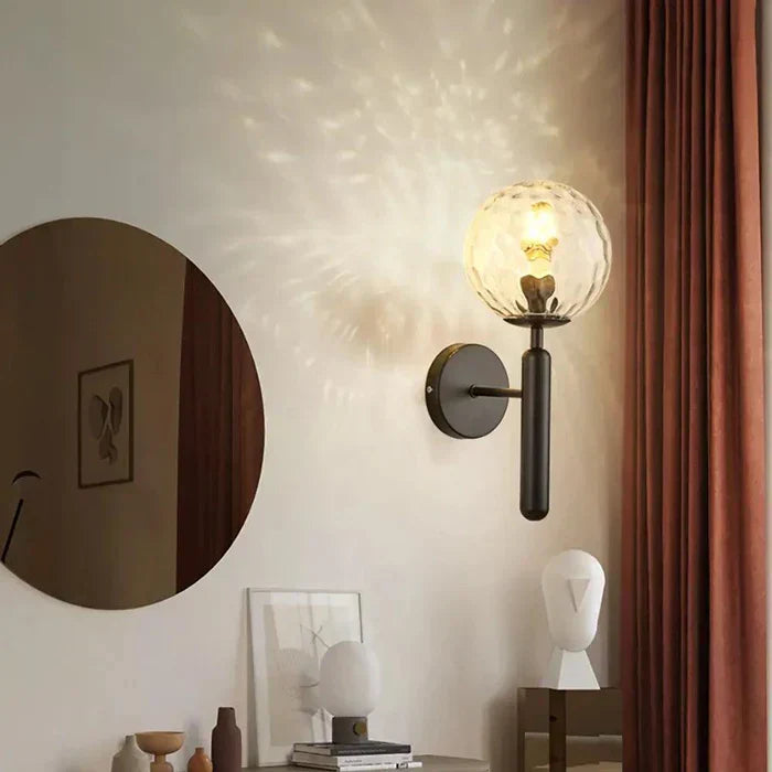 LED nástěnná lampa s ručně vyráběným stínidlem – elegantní kovová povrchová úprava, teplé světlo, zlatá nebo černá 4