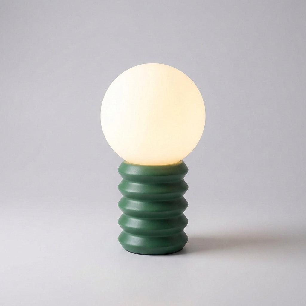 LED stolní lampa s matným stínidlem a dřevěnou základnou – vintage minimalistická stolní lampa do obývacího pokoje 4