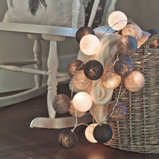 LED světelná girlanda s vatovými kuličkami - dekorativní osvětlení v různých délkách 1,5 m - 7,5 m 7