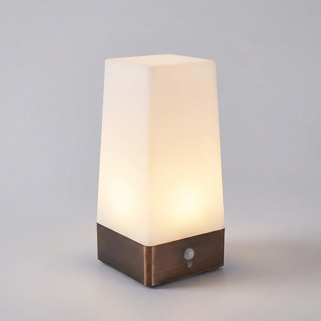 Lampa na Noční Stolek s Pohybovým Senzorem a Teplým LED Světlem – Bezdrátová, Moderní Design 5