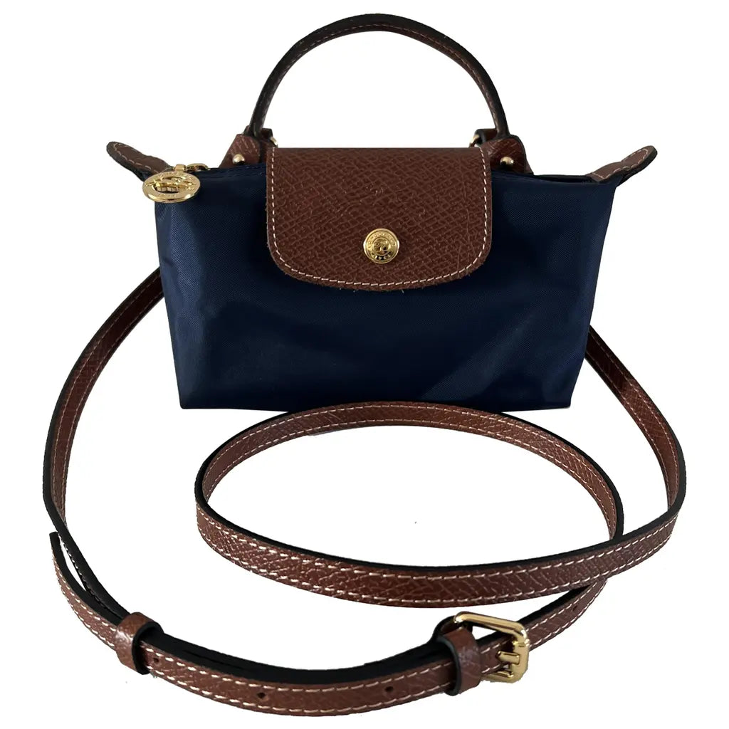 Malá crossbody kabelka s nastavitelným popruhem 3