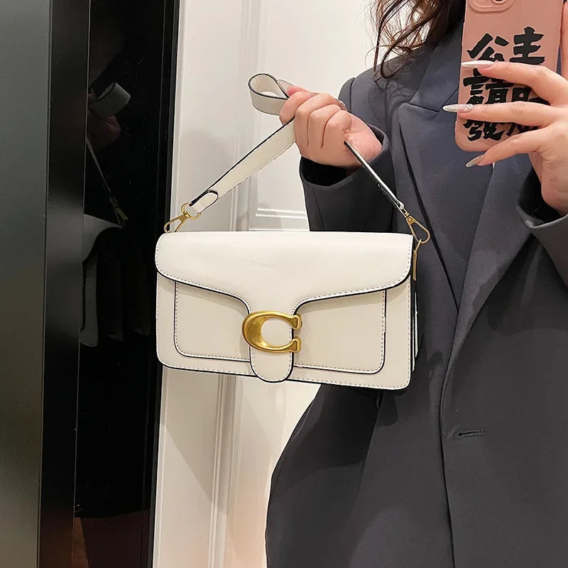 Minimalistická čtvercová kabelka přes rameno a crossbody 3