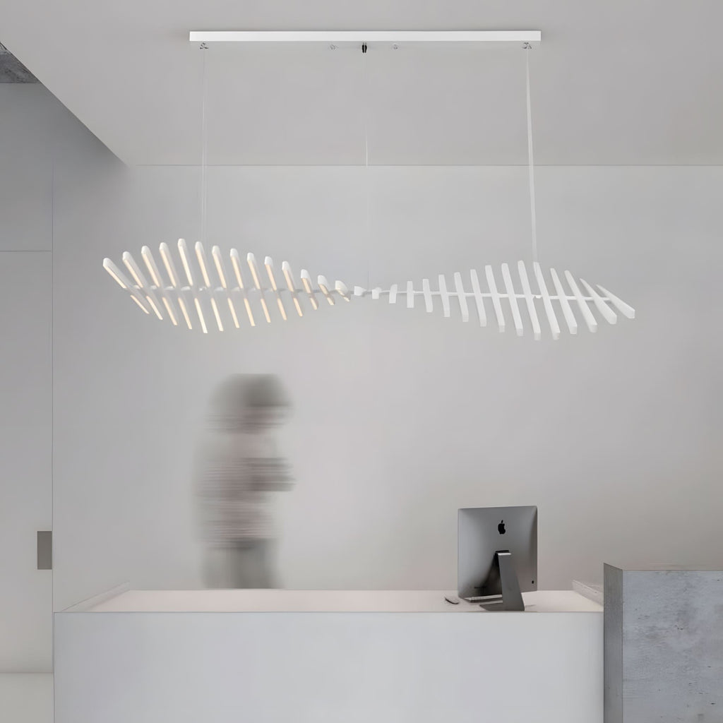 Minimalistický lustr s moderním designem 9