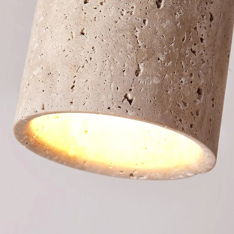 Moderní LED stropní svítidlo z přírodního travertinu, ideální pro elegantní osvětlení schodišť a 4