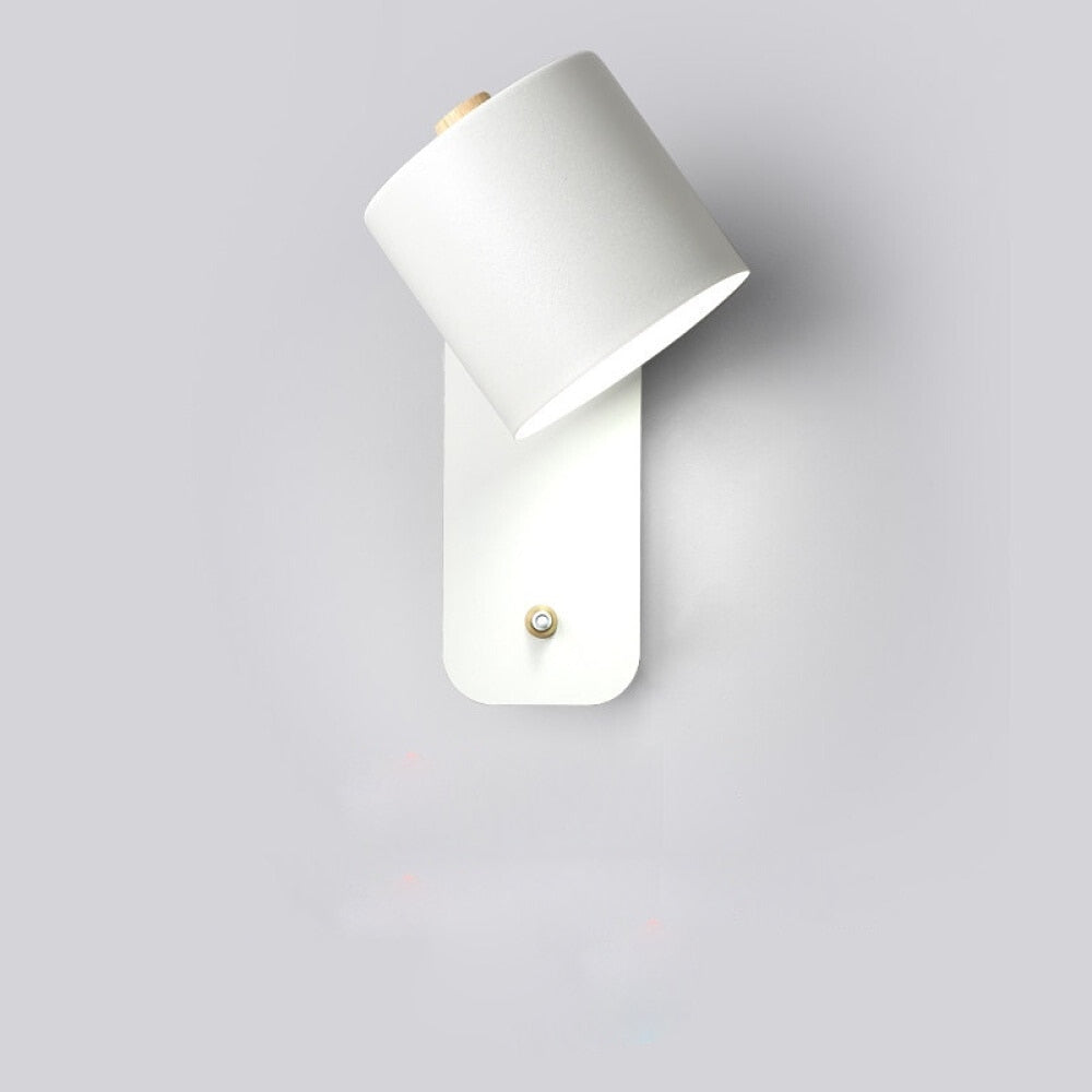 Moderní LED nástěnné svítidlo s vestavěným vypínačem – elegantní kovový design do interiéru 0