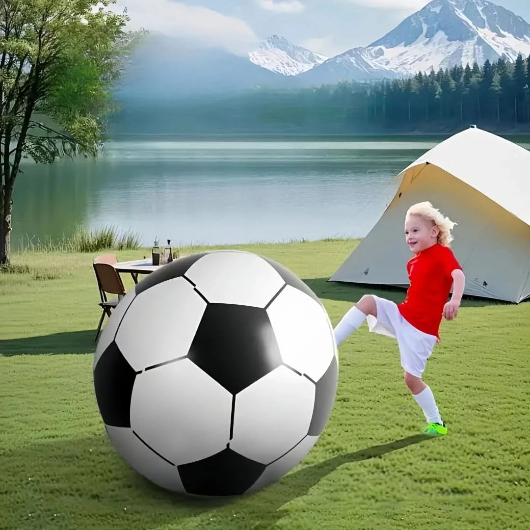 Nafukovací obří fotbalový míč pro venkovní hry, lehký PVC design ideální pro rodinné aktivity a 3