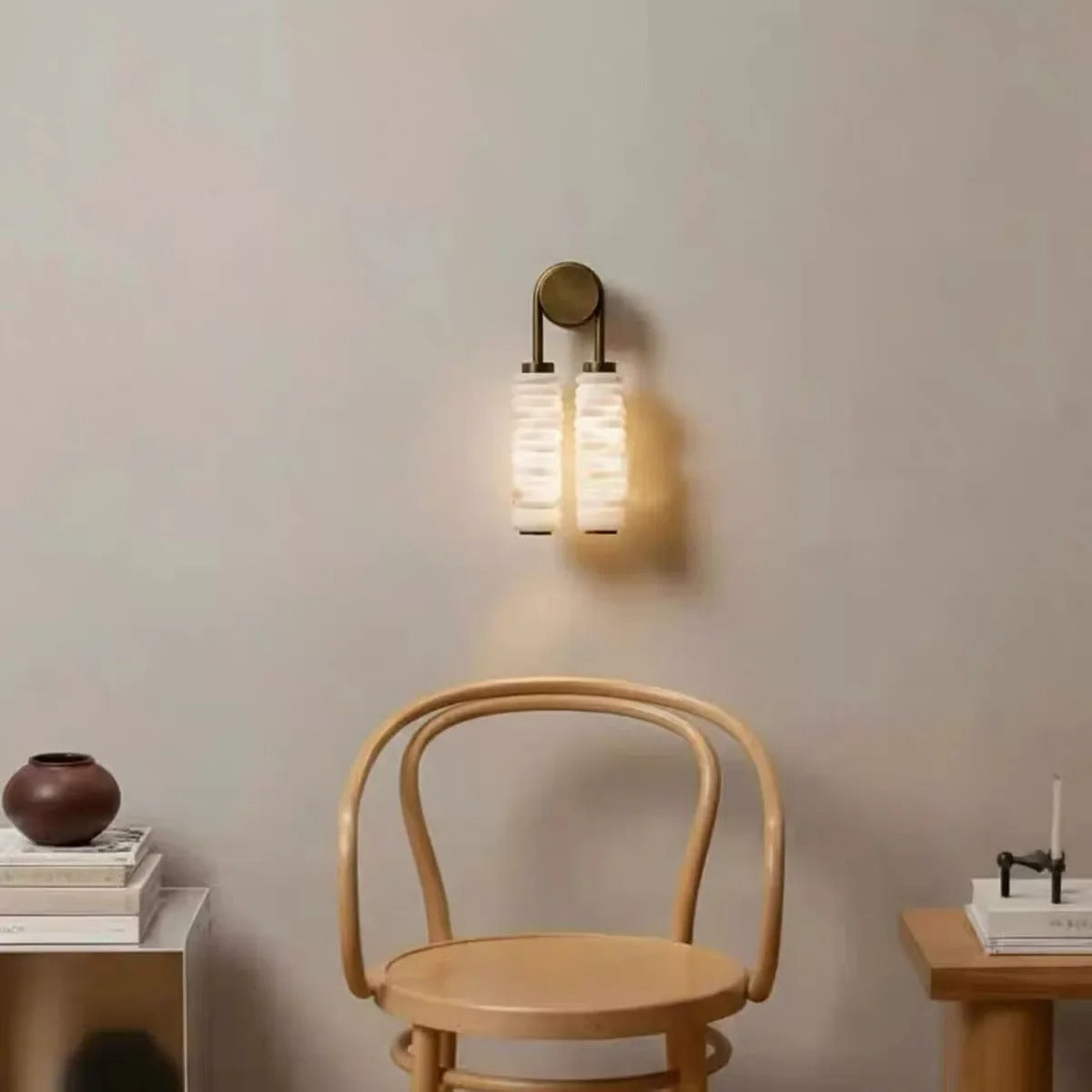 Nástěnná lampa s dvojitými mramorovými stínidly a LED osvětlením, antický kov 5