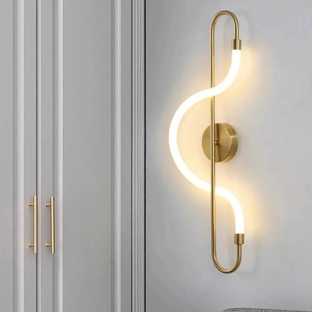 Nástěnné svítidlo LED s oválnou zadní deskou, minimalistický design, bílá barva,  6