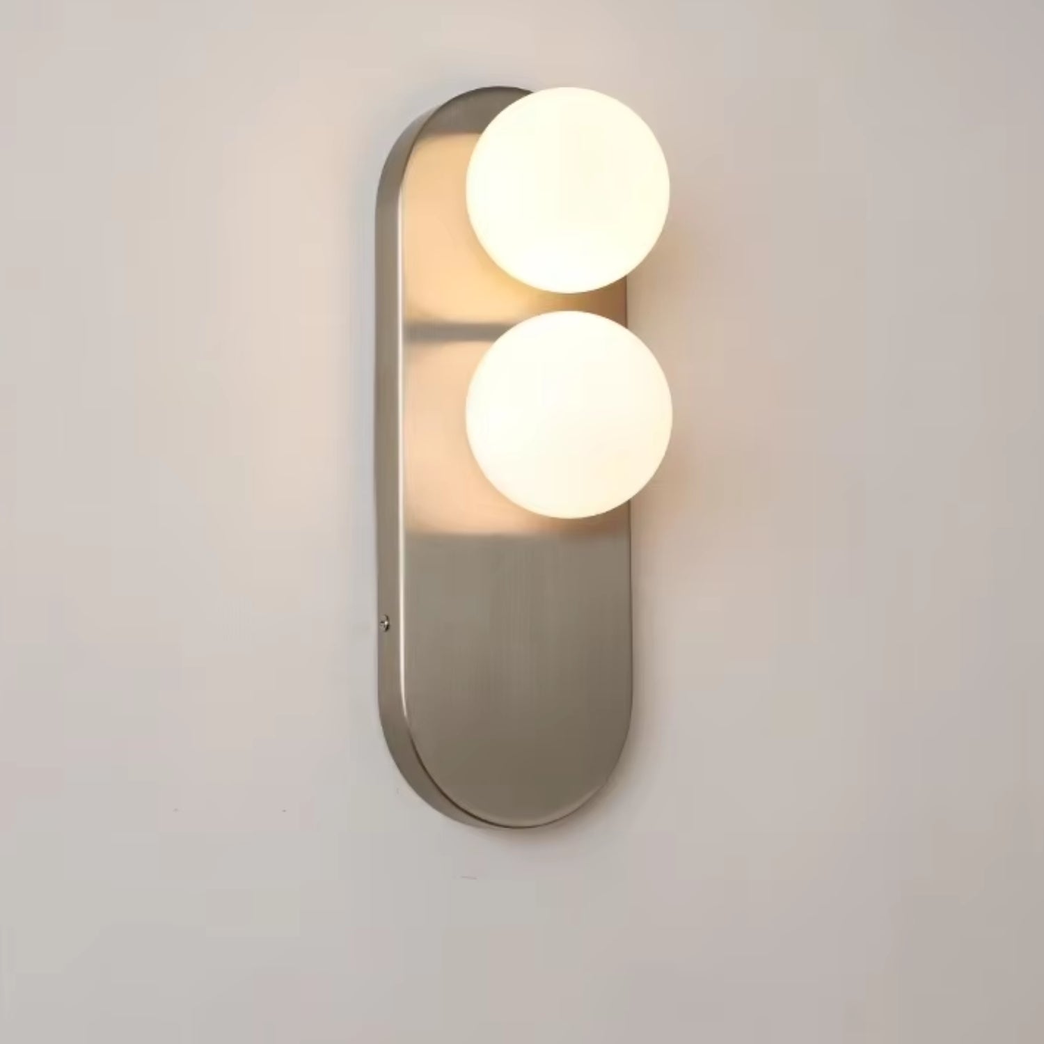 Nástěnné svítidlo s LED a matným sklem v moderním designu, kartáčovaný nikl, ide 6