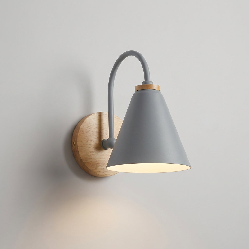 Nástěnné Svítidlo s Teplým Světlem a Dřevěným Akcentem – Moderní Minimalistický Design, Černý Kov 2