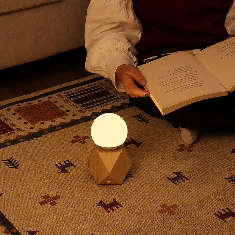 Noční lampa s dotykovým ovládáním a nabíjením přes USB – moderní design s geometrickou LED základnou 4