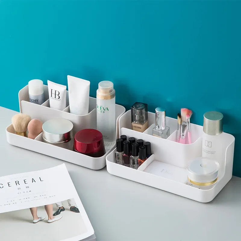 Organizér na kosmetiku a šperky - průhledný úložný box na stůl a do koupelny 3