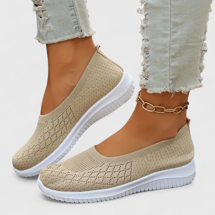 Ortopedické nazouvací dámské boty s tlumícím designem – pohodlný minimalistický styl 4