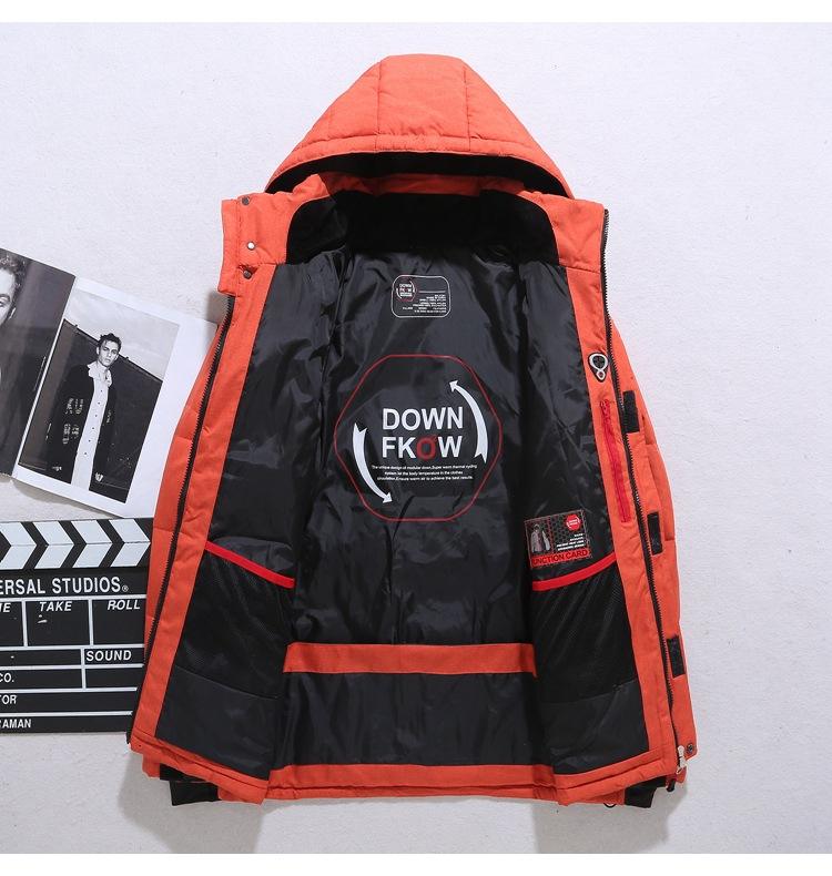 Pánská parka s izolací pro zimu, stylový design ideální pro městské a outdoorové aktivity, dostupná v 1