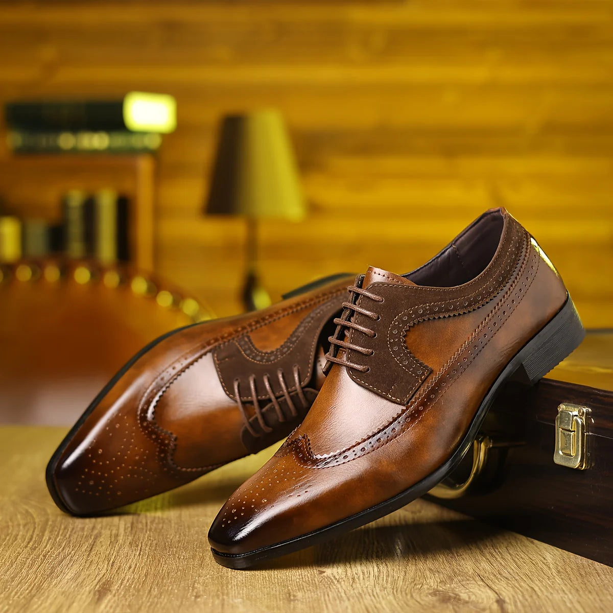 Pánské společenské boty s elegantním formálním designem - černá kůže, pohodlí a odolnost 3