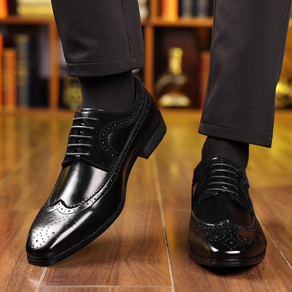 Pánské společenské boty s elegantním formálním designem - černá kůže, pohodlí a odolnost 6