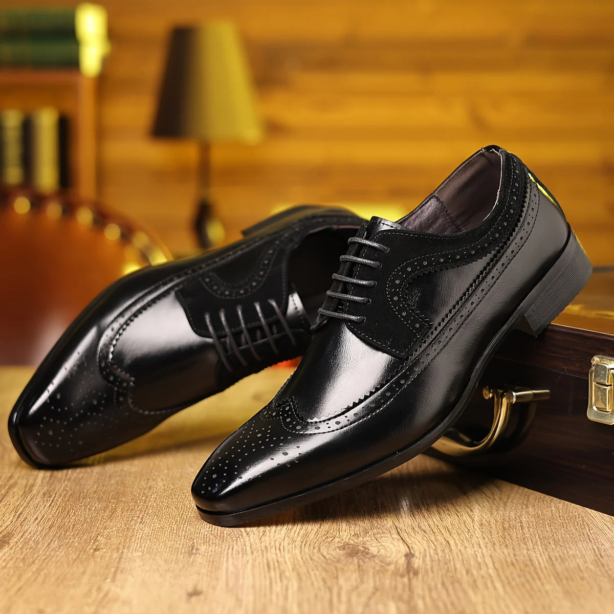 Pánské společenské boty s elegantním formálním designem - černá kůže, pohodlí a odolnost 7