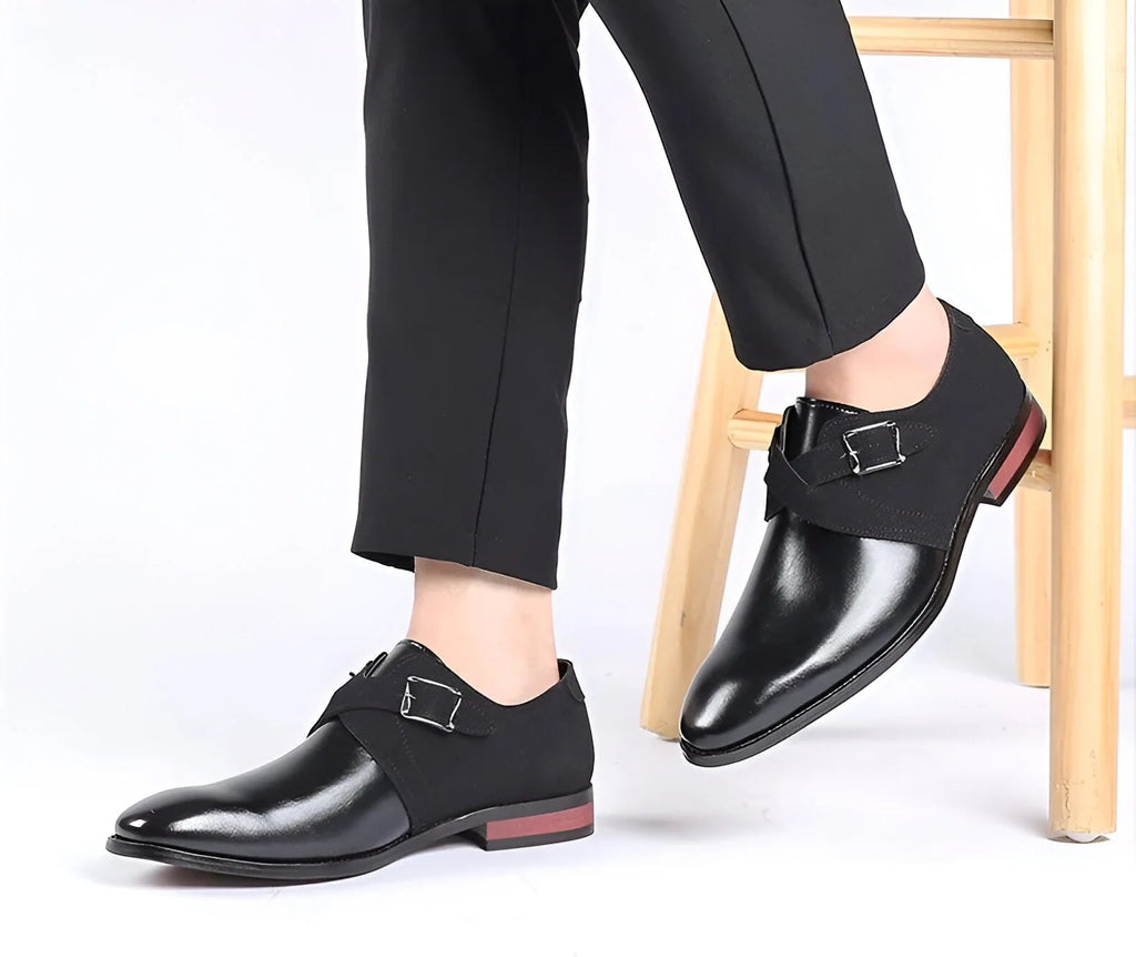 Pánské společenské boty se semišovými detaily – elegantní černé kožené společenské boty 8