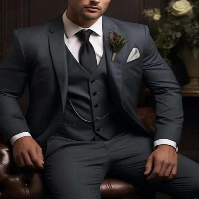 Pánský formální třídílný oblek slim fit s jednořadým zapínáním, elegantní design, ideální pro 2