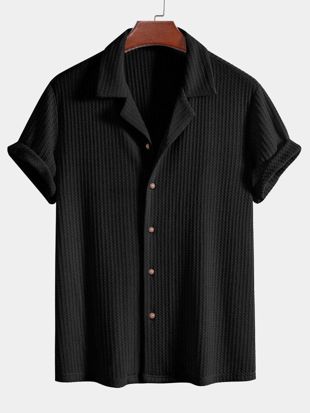 Pánský outfit s pletenou vaflovou košilí a lněnými kalhotami – ležérní letní styl pro muže 6