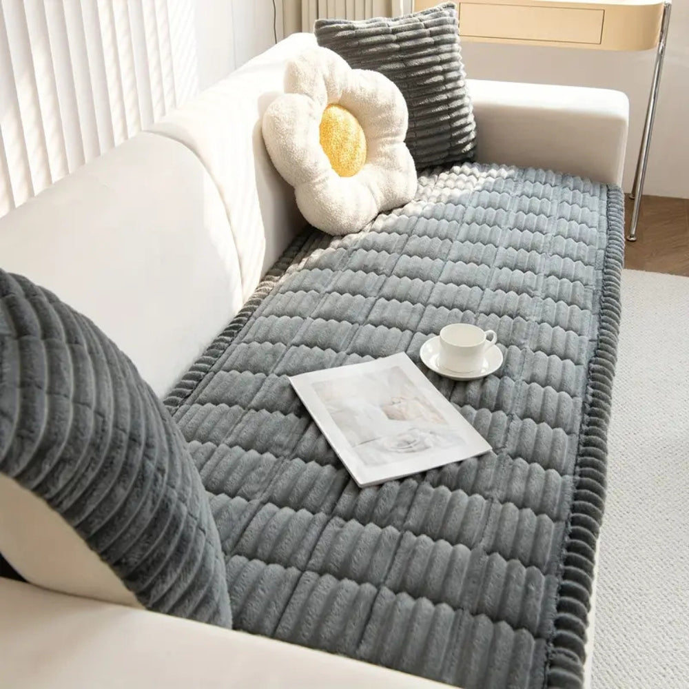 Plyšový potah na sedačku s protiskluzovým designem vyrobený z flanelové tkaniny, oz 0